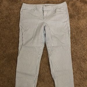 Old navy pixie size 12 striped pants
